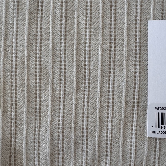 NWT‼️ Frame Cashmere Sweater - Picture 3 of 6